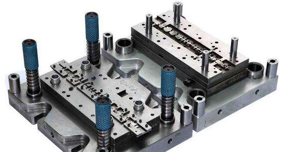 人才短缺裝備落后影響我國模具業(yè)發(fā)展 人才短缺裝備落后影響我國模具業(yè)發(fā)展